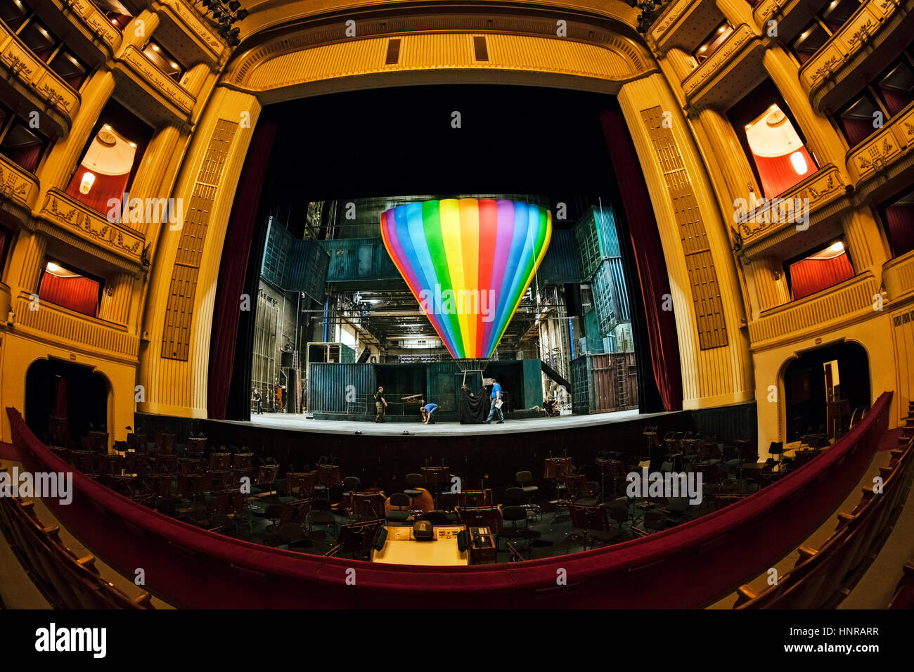 Stock Foto - Interieur des Wiener Royal Opera house Stockfoto