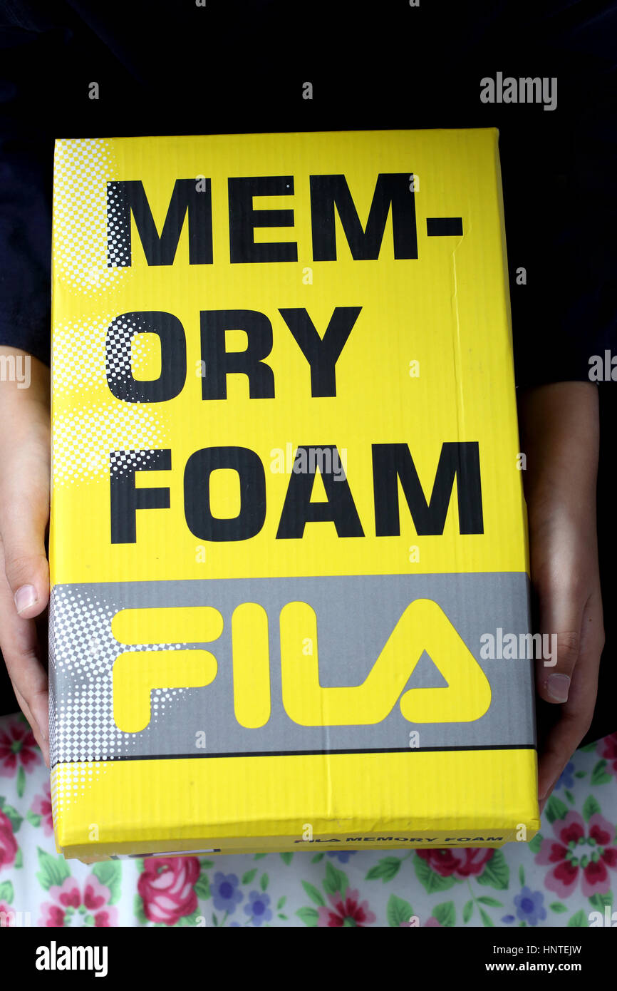 FILA Memory Foam Schuhkarton Stockfoto