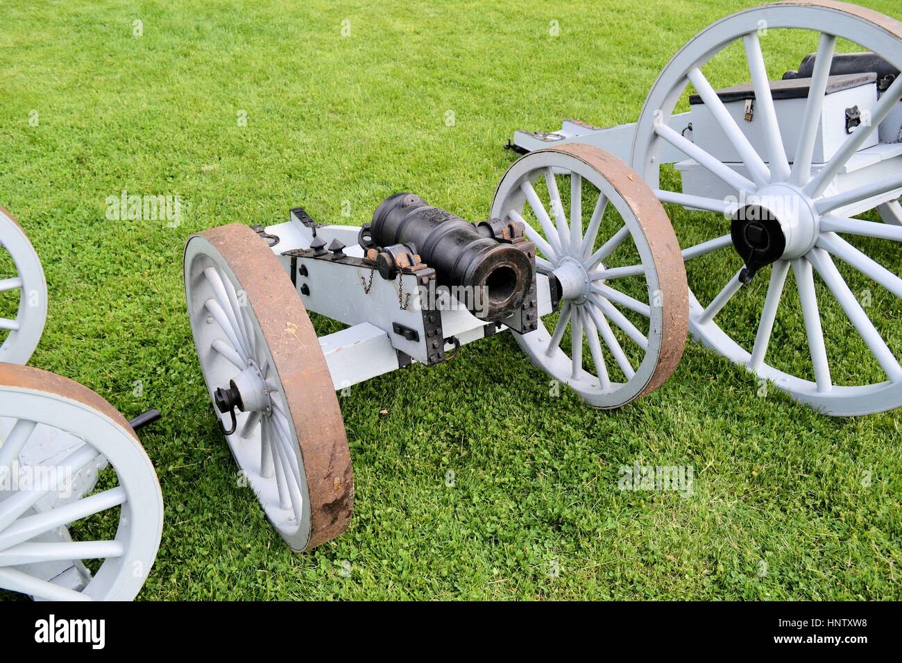 Dieser 3lb-Mörser aus der Zeit des Amerikanischen Unabhängigkeitskriegs kann abgefeuert werden! Stockfoto