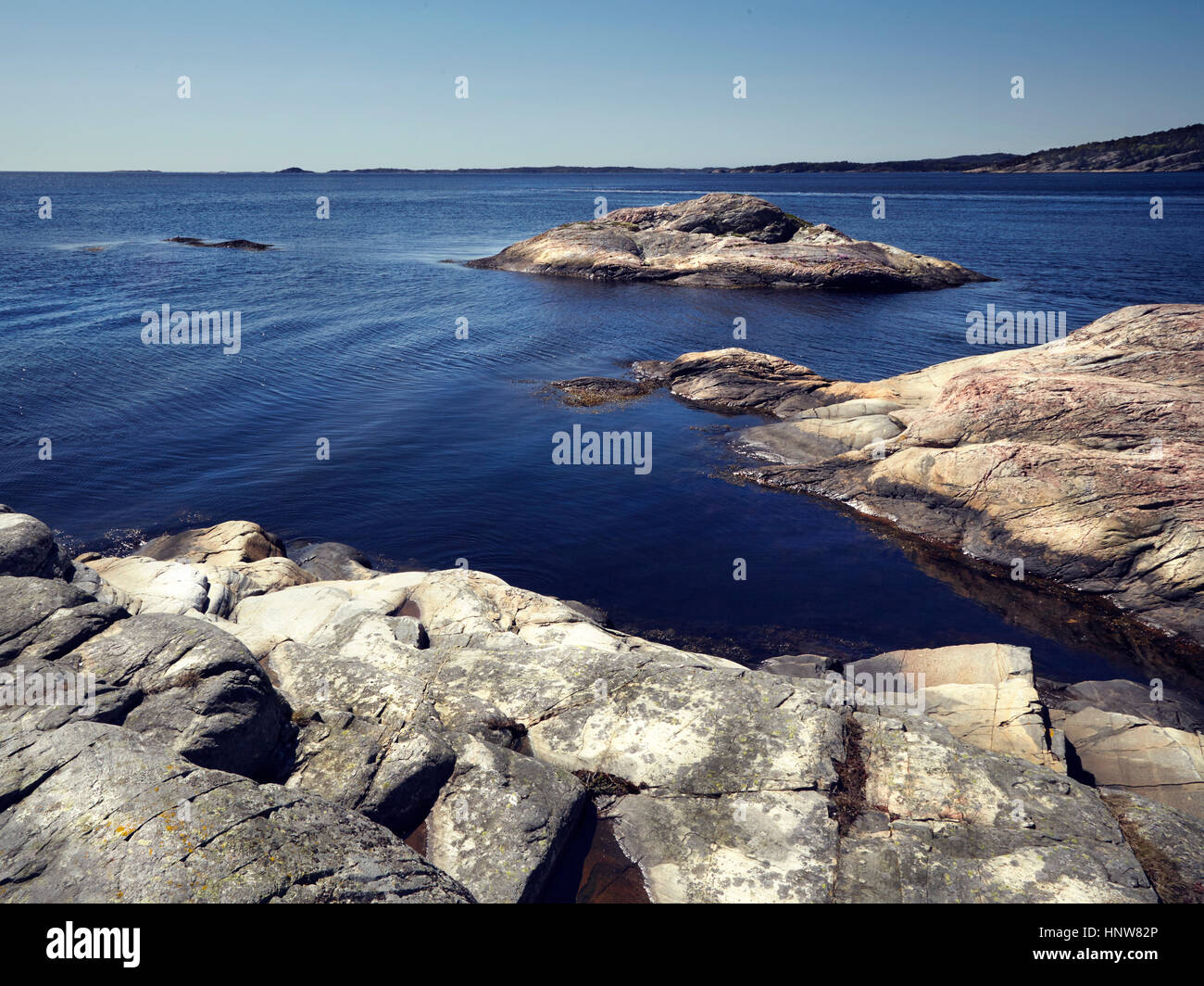 Küsten Seestück mit Felsen, Kristiansand, Norwegen Stockfoto
