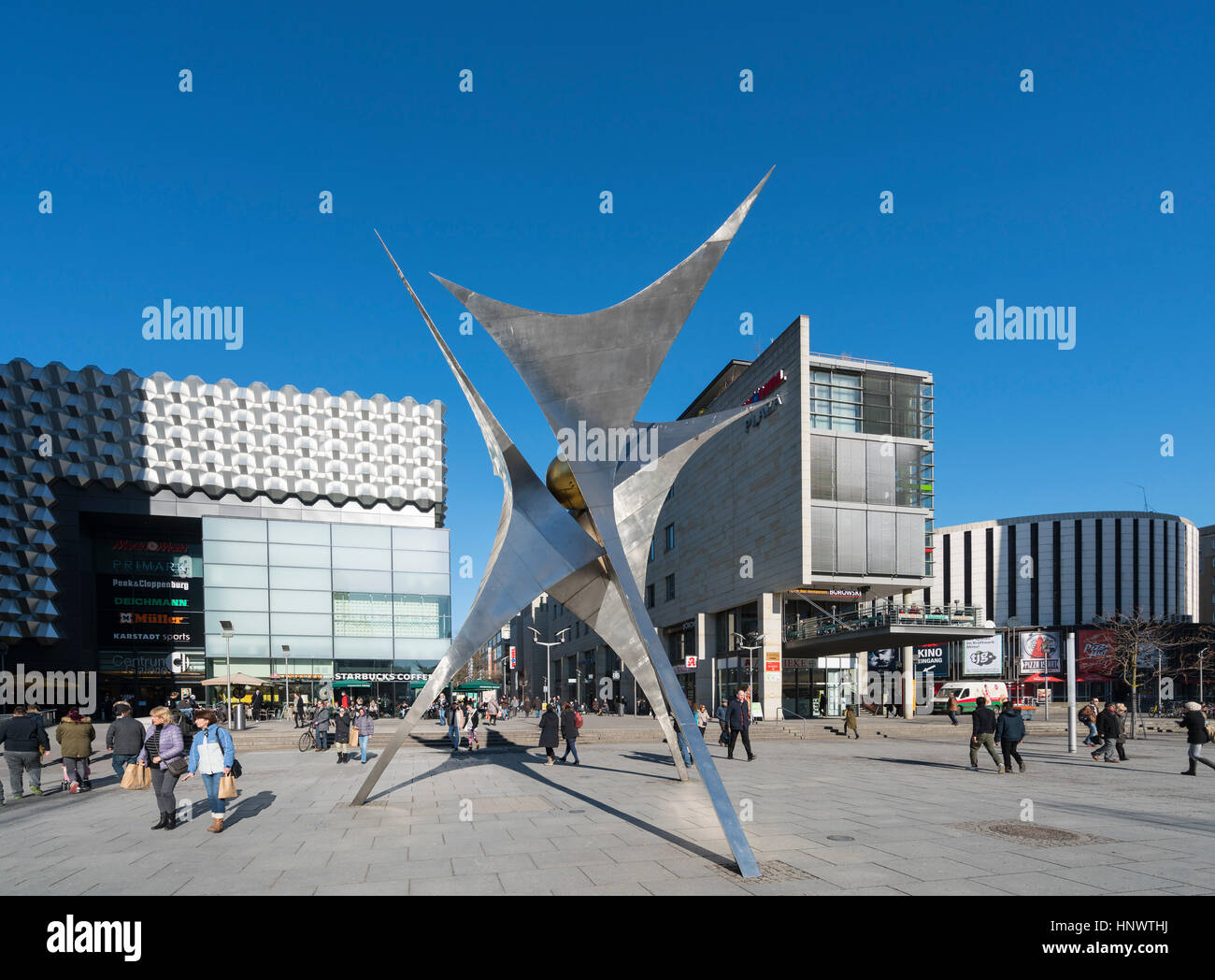 Einkaufszentren auf der Prager Straße Dresden, Deutschland Stockfoto