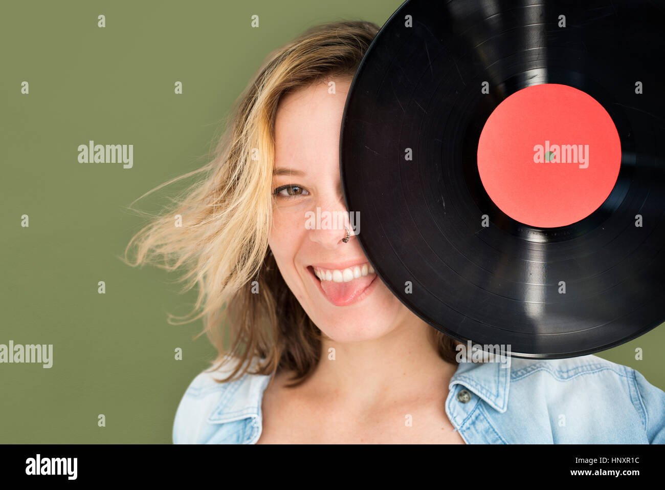 Kaukasische Lady Vintage Vinyl-Konzept Stockfoto