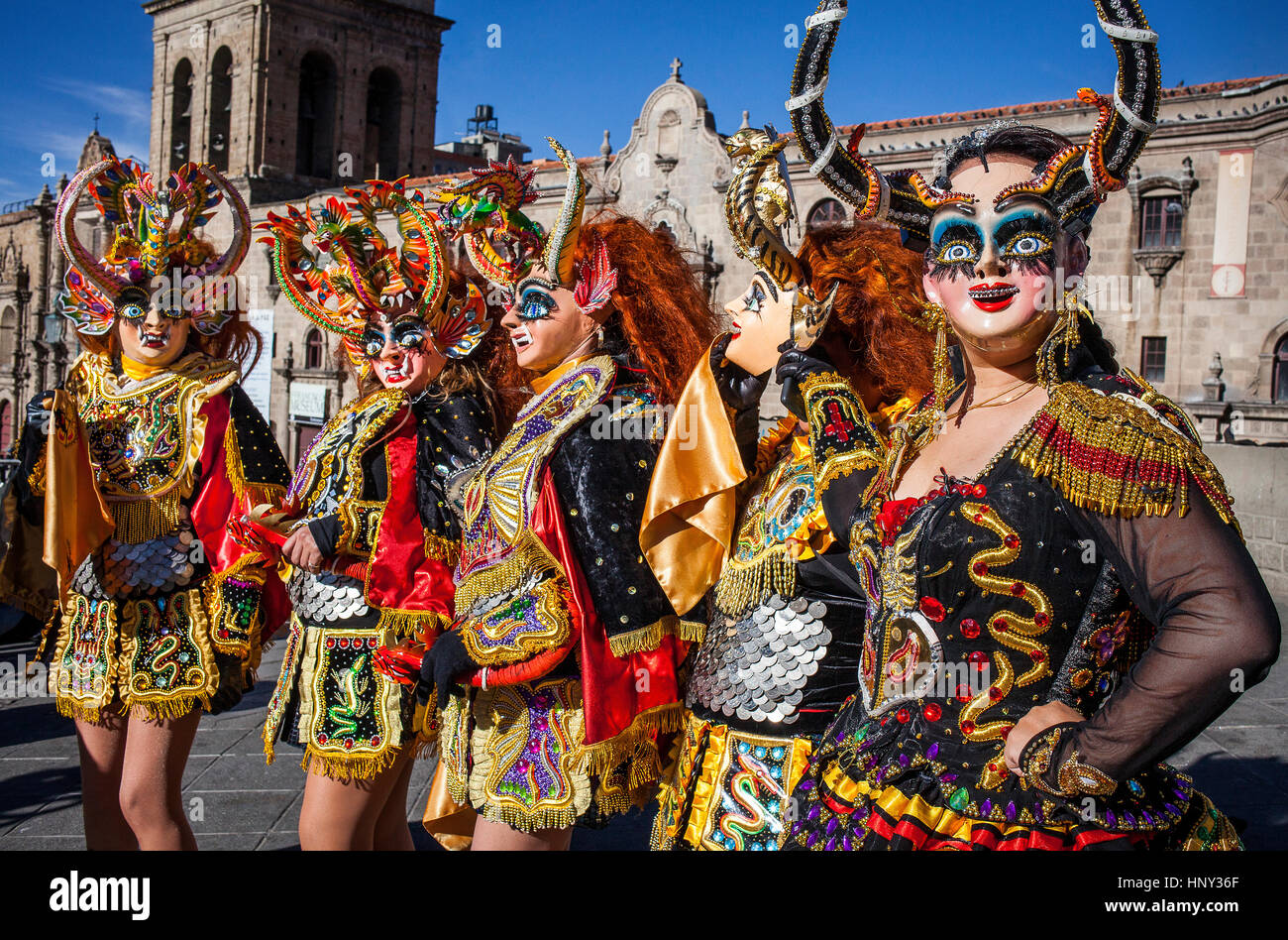 Fiesta del Gran Poder, Plaza San Francisco, im Hintergrund der Kirche San Francisco, La Paz, Bolivien Stockfoto