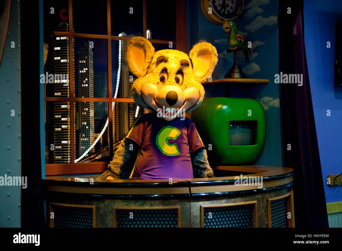 Chuck E Cheese Puppe - UsA Stockfotografie - Alamy