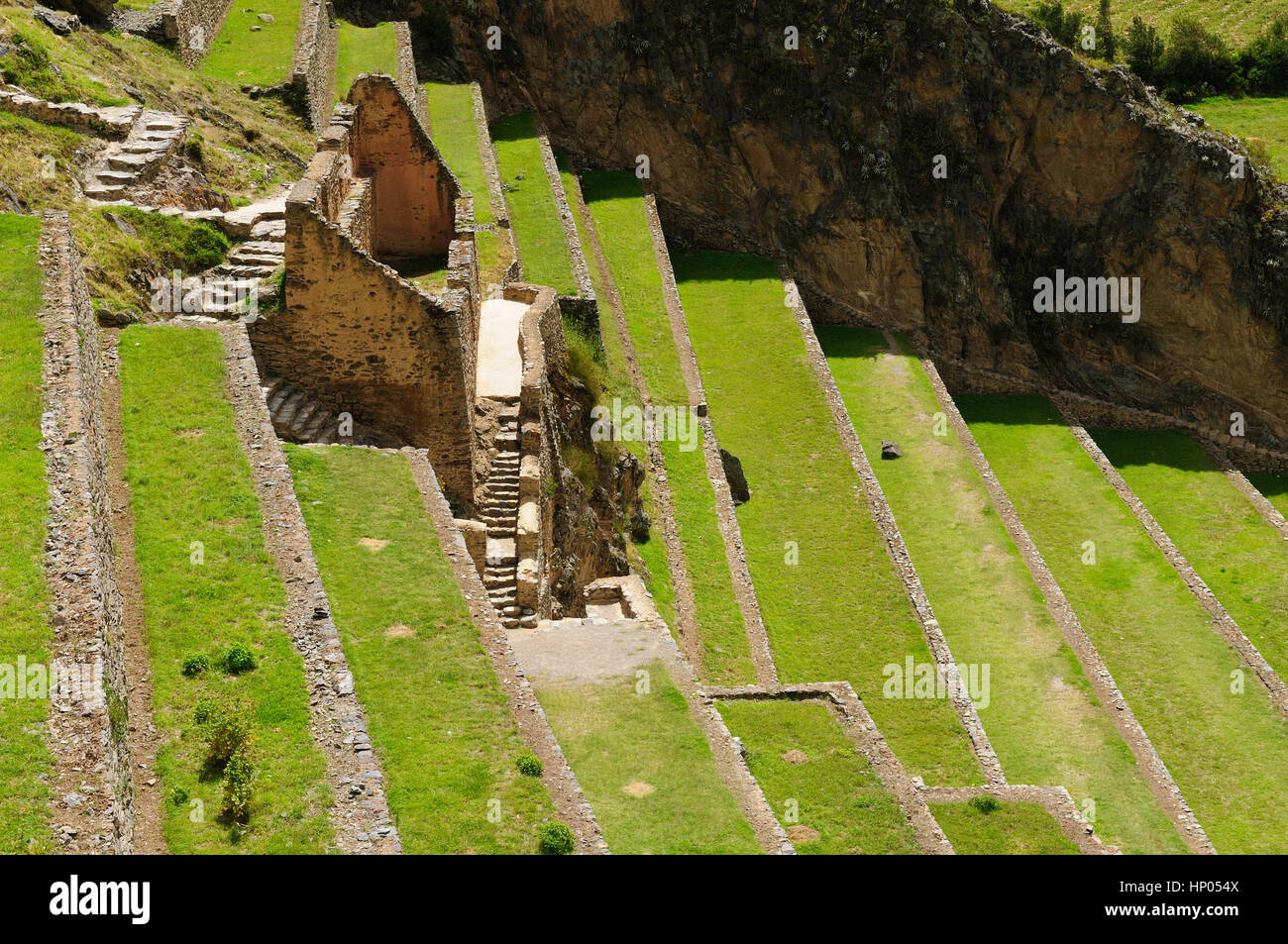 Peru, Ollantaytambo - Inka-Festung im Heiligen Tal in den peruanischen Anden. Das Bild zeigt landwirtschaftliche Terrassen auf die Inka-Stätte Ollantayta Stockfoto