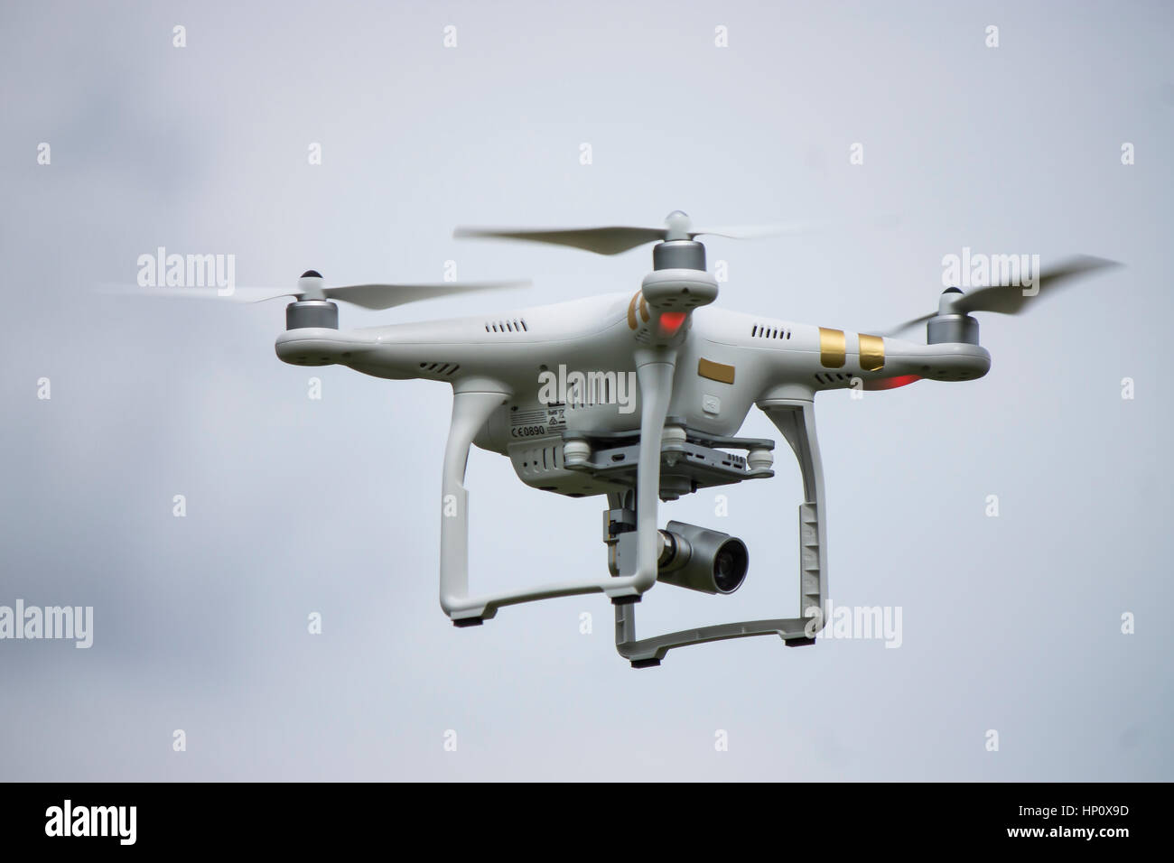 Drohne fliegen und Dreharbeiten Stockfoto