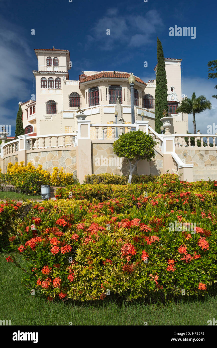 FORMALE TERRASSENGÄRTEN MUSEO CASTILLO SERRALLES (© PEDRO ADOLFO DE CASTRO 1930) EL VIGIA HILL PONCE, PUERTO RICO Stockfoto