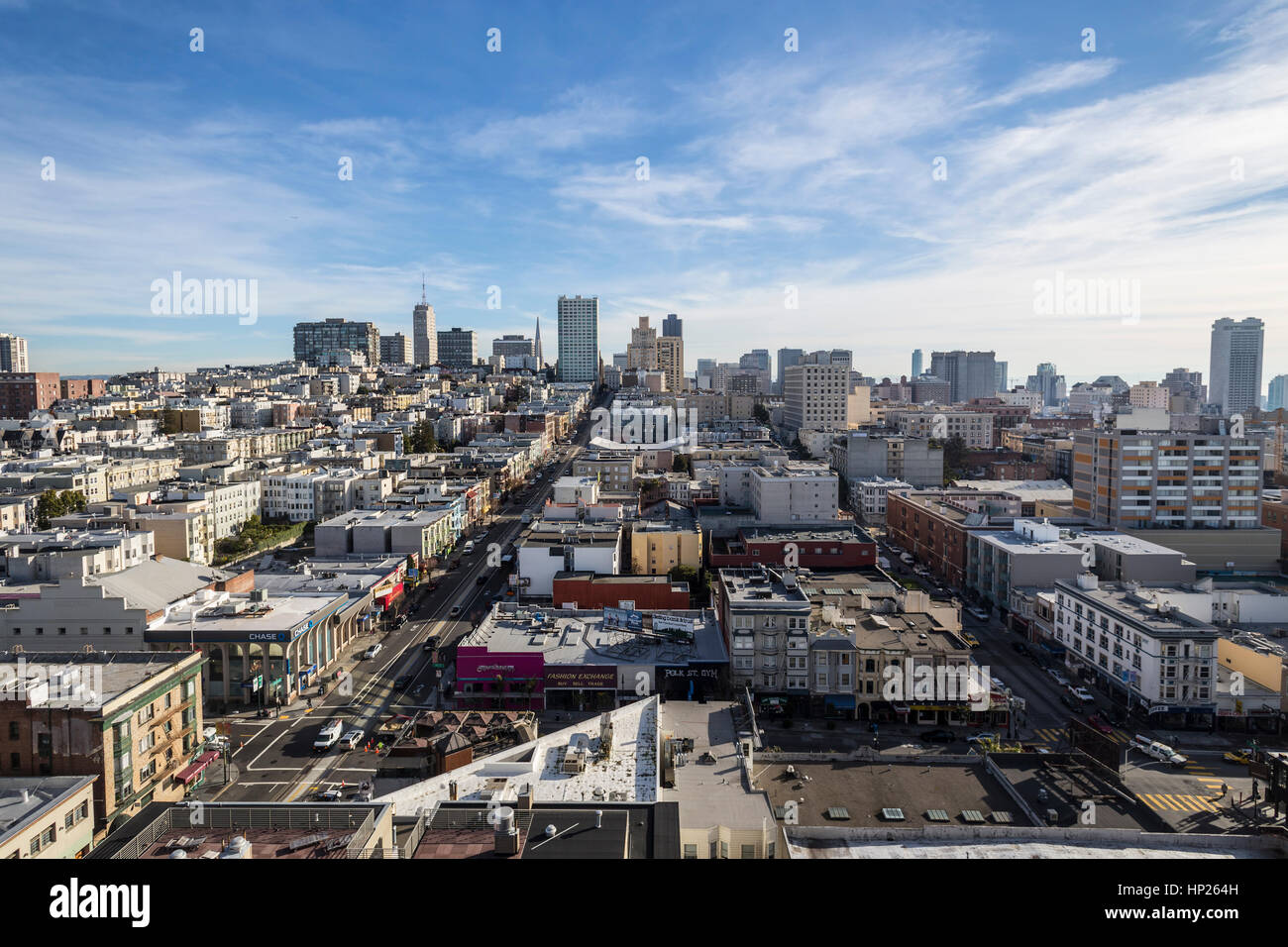 San Francisco, Kalifornien, USA - 15. Januar 2013: Klarer Himmelsblick auf Nob Hill und die Innenstadt von San Francisco. Stockfoto