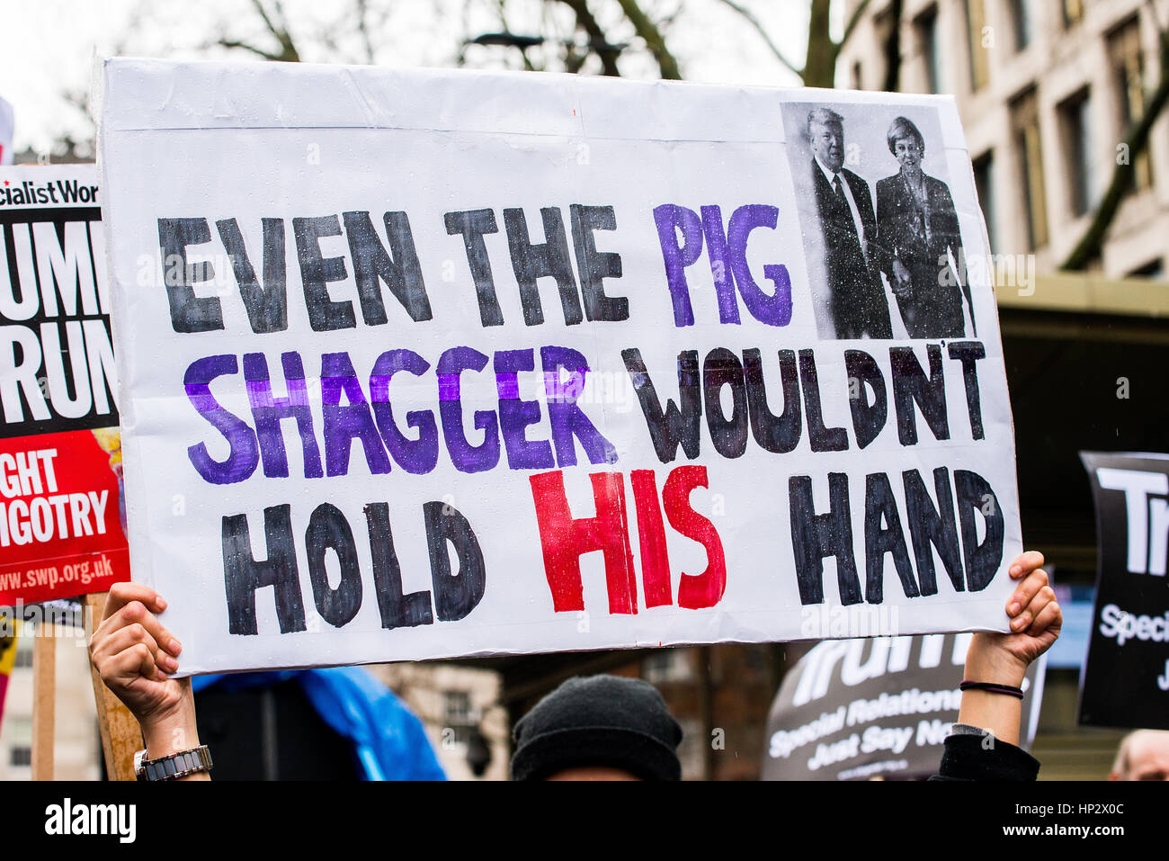 Stop Trump muslimischen Verbot Rallye - marschieren Tausende durch London, aus Protest gegen Präsident Donald Trump muslimischen Verbot & Staatsbesuch in Großbritannien. Redaktion Stockfoto