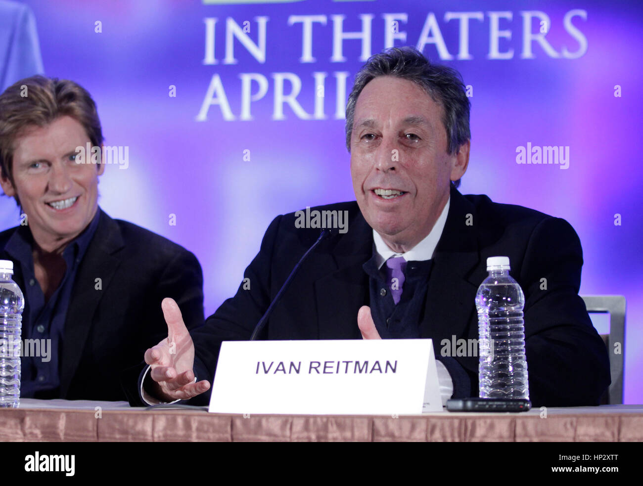 Regisseur Ivan Reitman auf der Pressekonferenz für den Film "Draft Day" am 31. Januar 2014 in New York, NY. Foto von Francis Specker Stockfoto