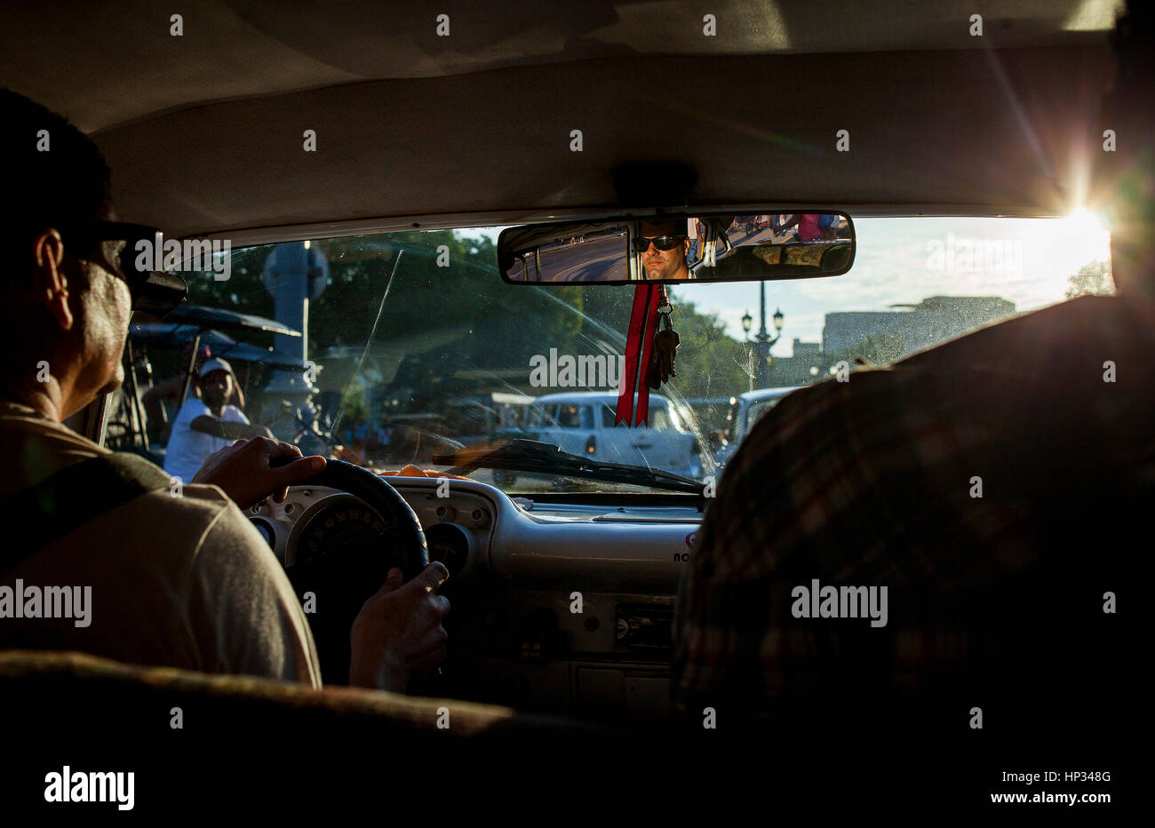 Taxi, in der Consulado Straße, in der Nähe von El Capitolio, Centro Habana District, La Habana, Kuba Stockfoto