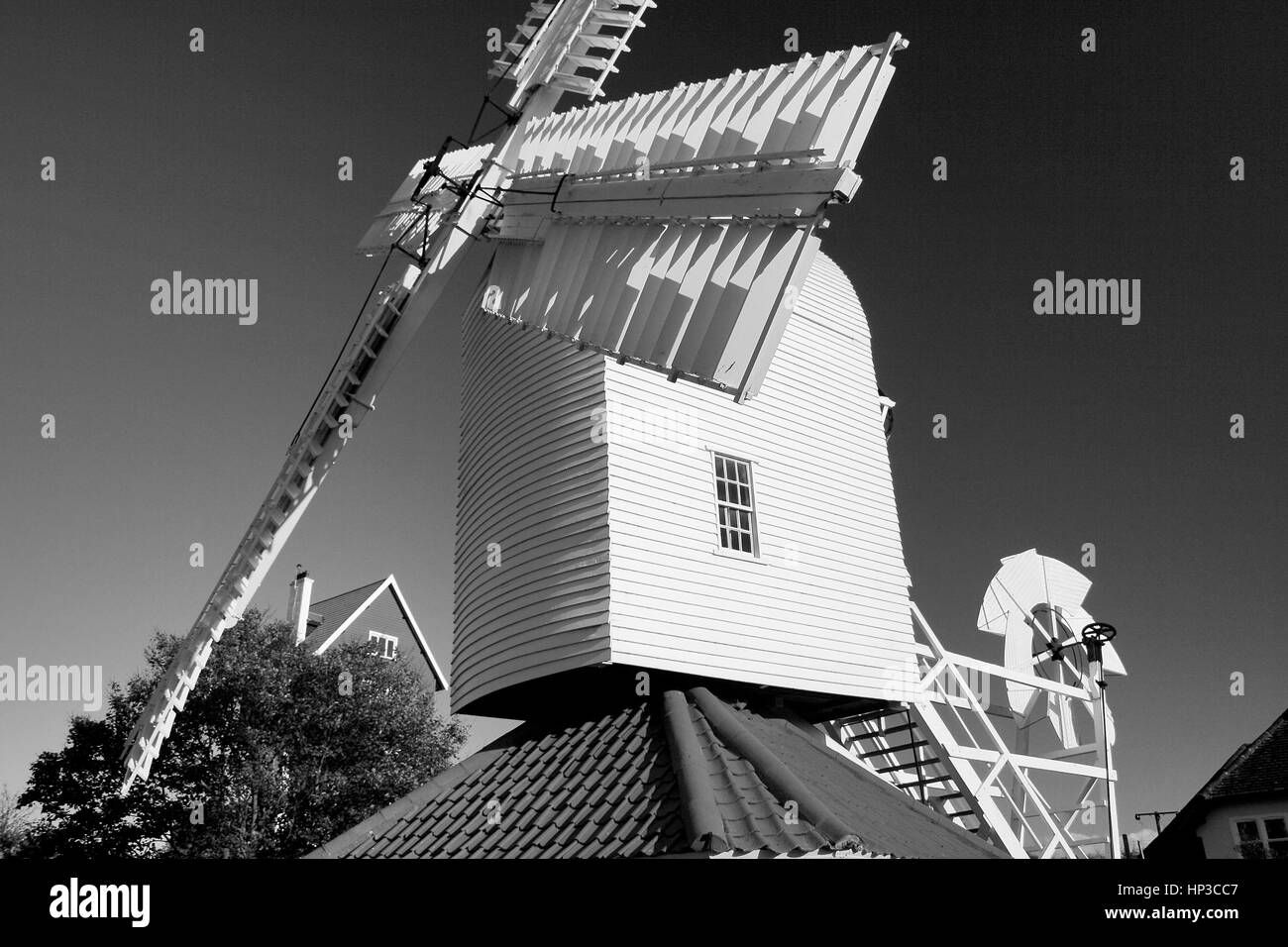 Post Mühle und das Haus in den Wolken, Damme Dorf, Suffolk, England, Großbritannien Stockfoto