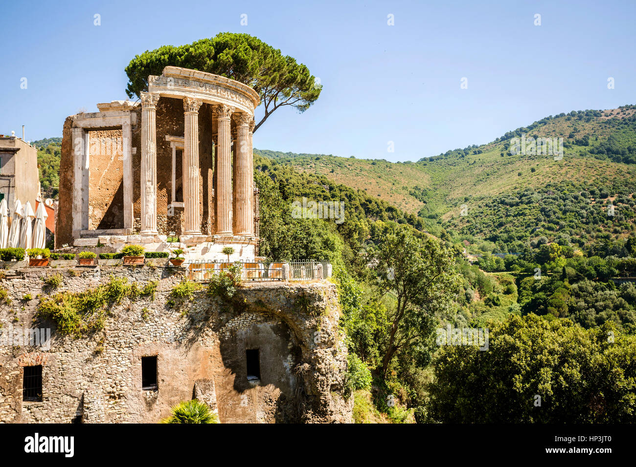 Ruinen im Park der Villa Gregoriana, Tivoli, Latium, Italien Stockfoto