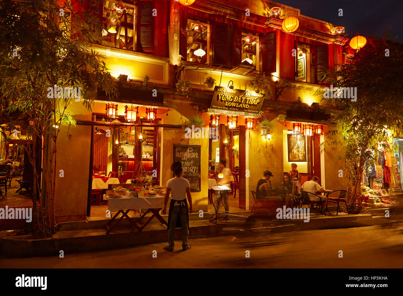 Yung Dat Thap - Tiefland-Restaurant in der Nacht, Hoi an ein (UNESCO Weltkulturerbe), Vietnam Stockfoto