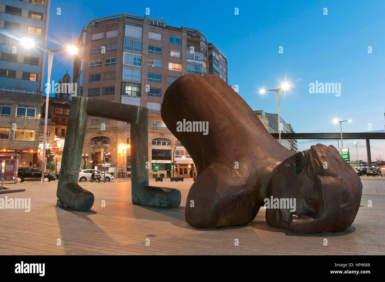 Skulptur "The Swimmer" von Francisco Leiro, Vigo, Pontevedra Provinz, Region Galicien, Spanien, Europa Stockfoto