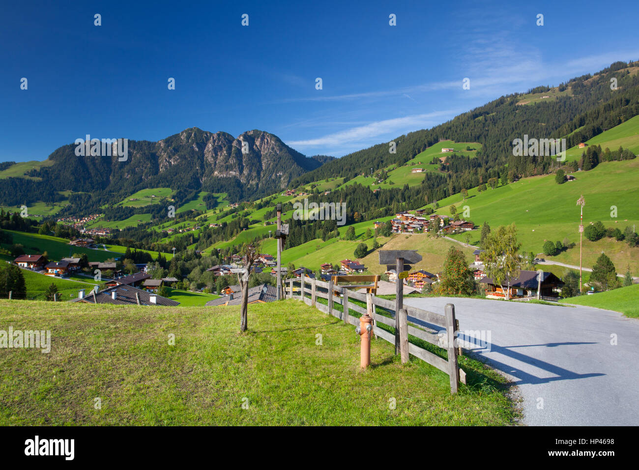 Der Ortsteil Inneralpbach im Alpbachtal, Österreich, Tirol Stockfoto