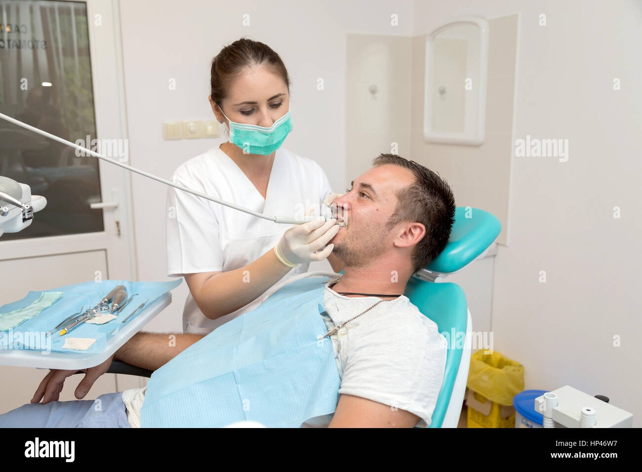 Zahnärztliche behandlung anesthesie Fotos und Bildmaterial in hoher Auflösung Alamy