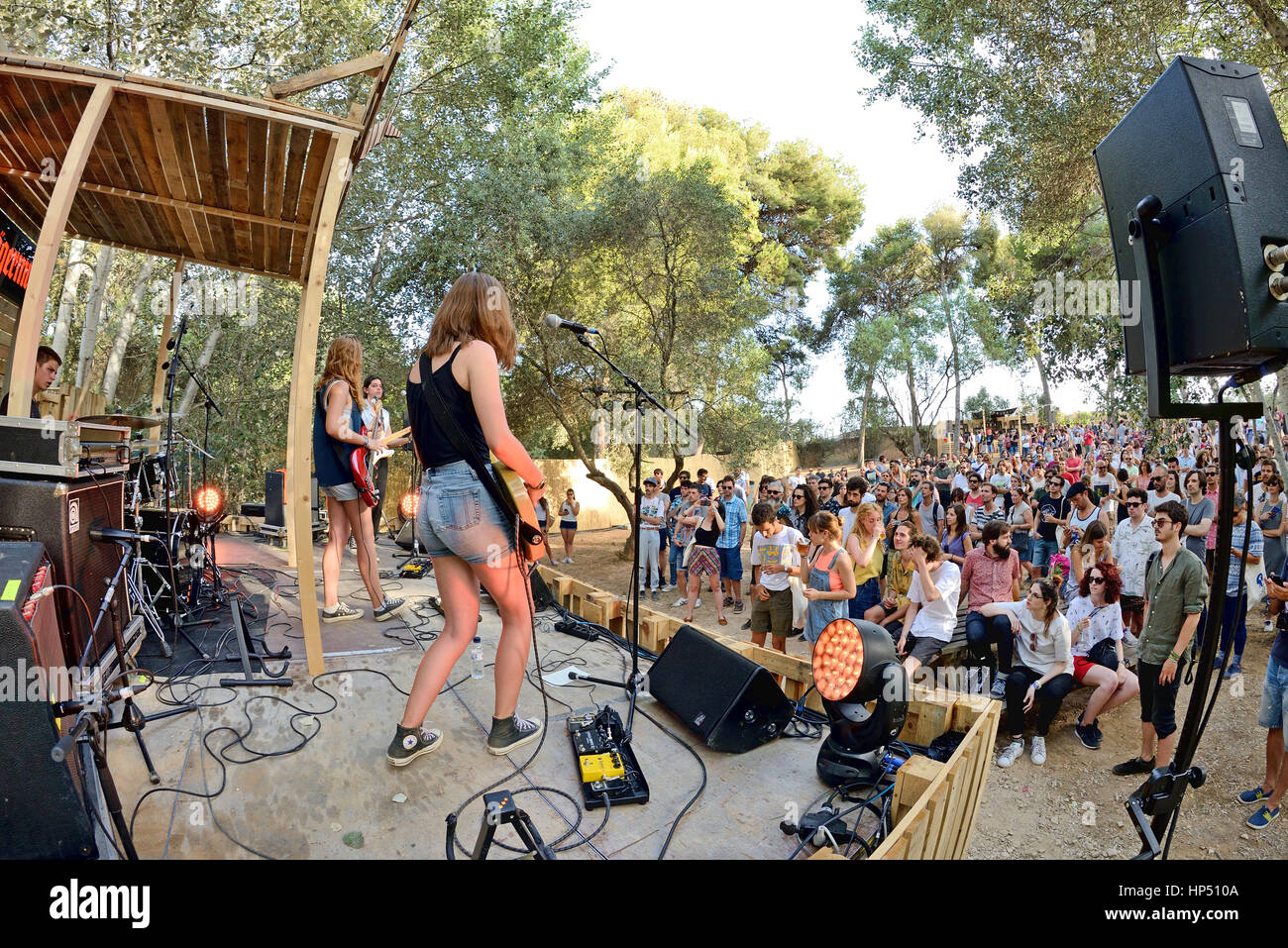 BARCELONA - 3 JUL: Trauern (Band aus Katalonien) Konzert in Vida Festival am 3. Juli 2015 in Barcelona, Spanien. Stockfoto