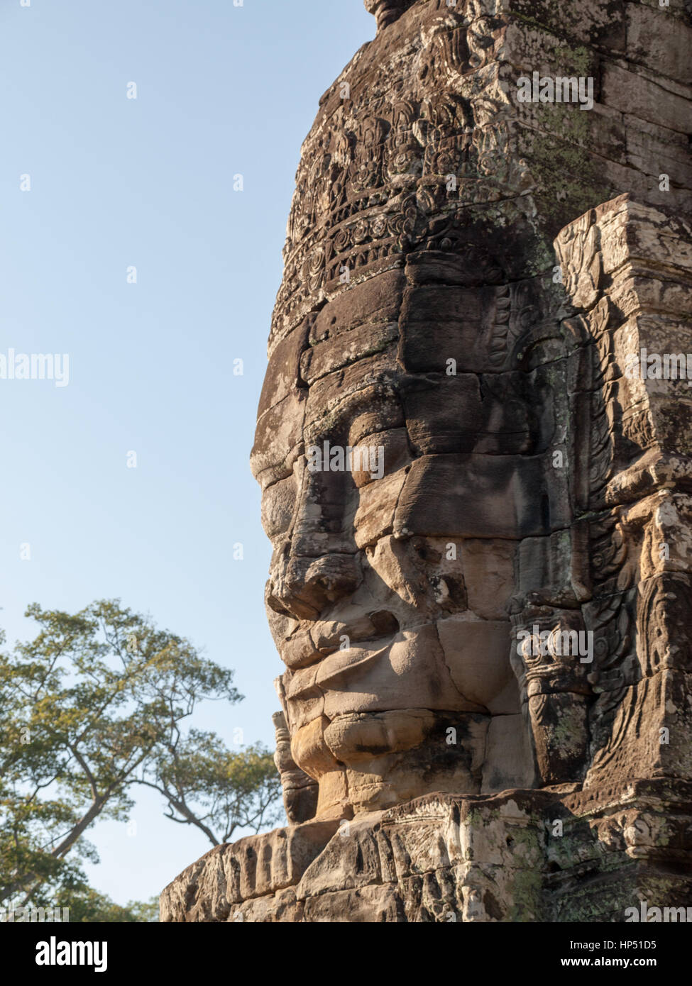 Bayon, Siem Reap, Kambodscha - gebaut von Jayavarman VII mit 54 Türme mit lächelnden Gesichtern 216 Stockfoto