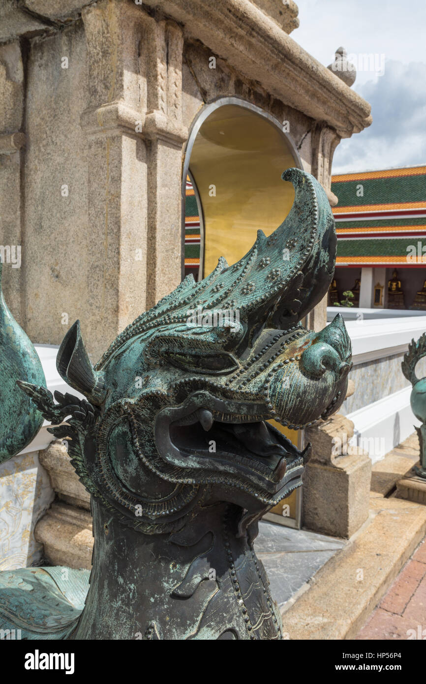 Buddhistischer Tempel des sich zurückneigenden Buddha (Wat Pho) in Bangkok, Thailand Stockfoto