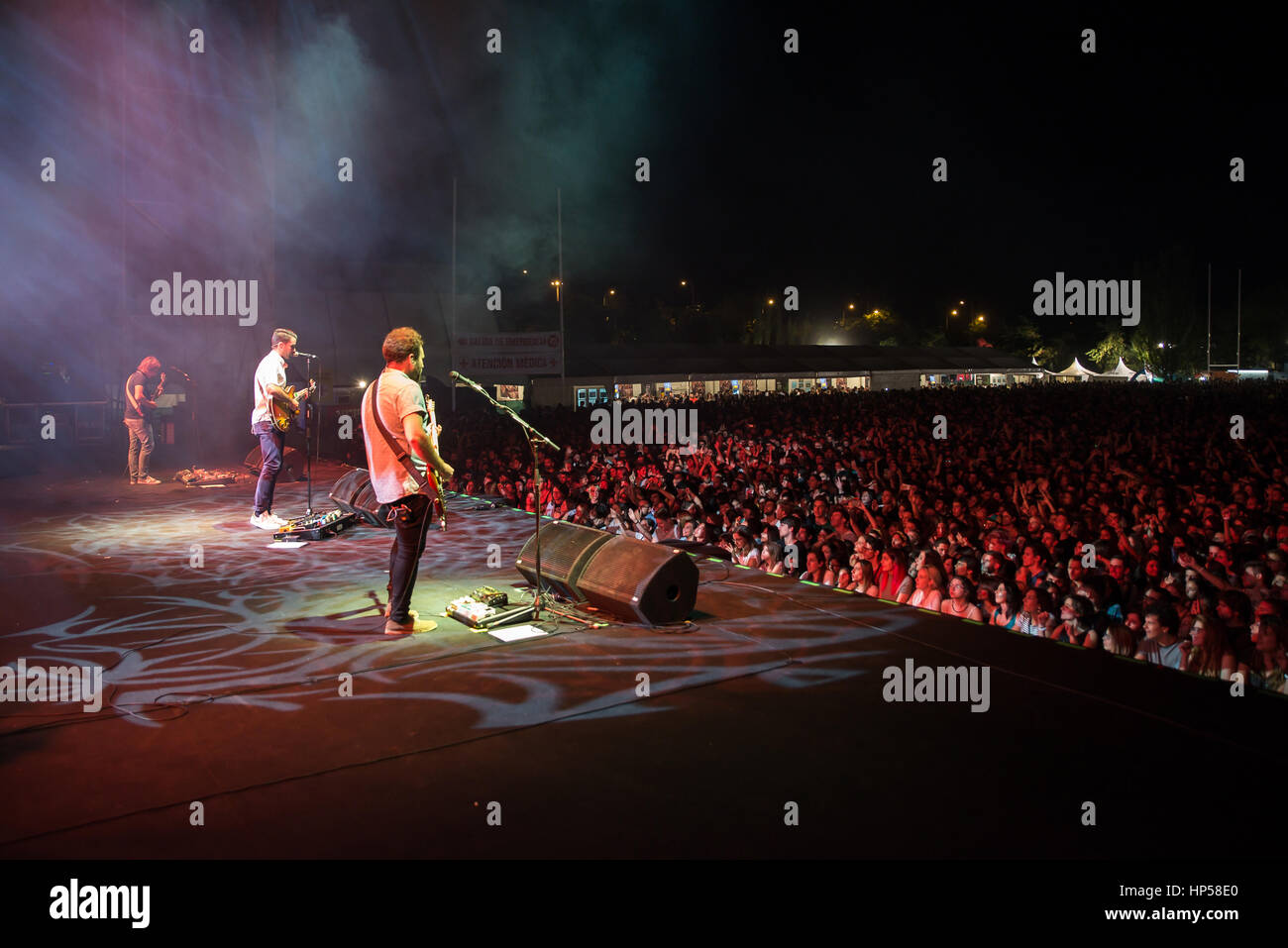 MADRID - SEP 12: Supersubmarina (Band) in Konzert am Dcode Festival am 12. September 2015 in Madrid, Spanien. Stockfoto