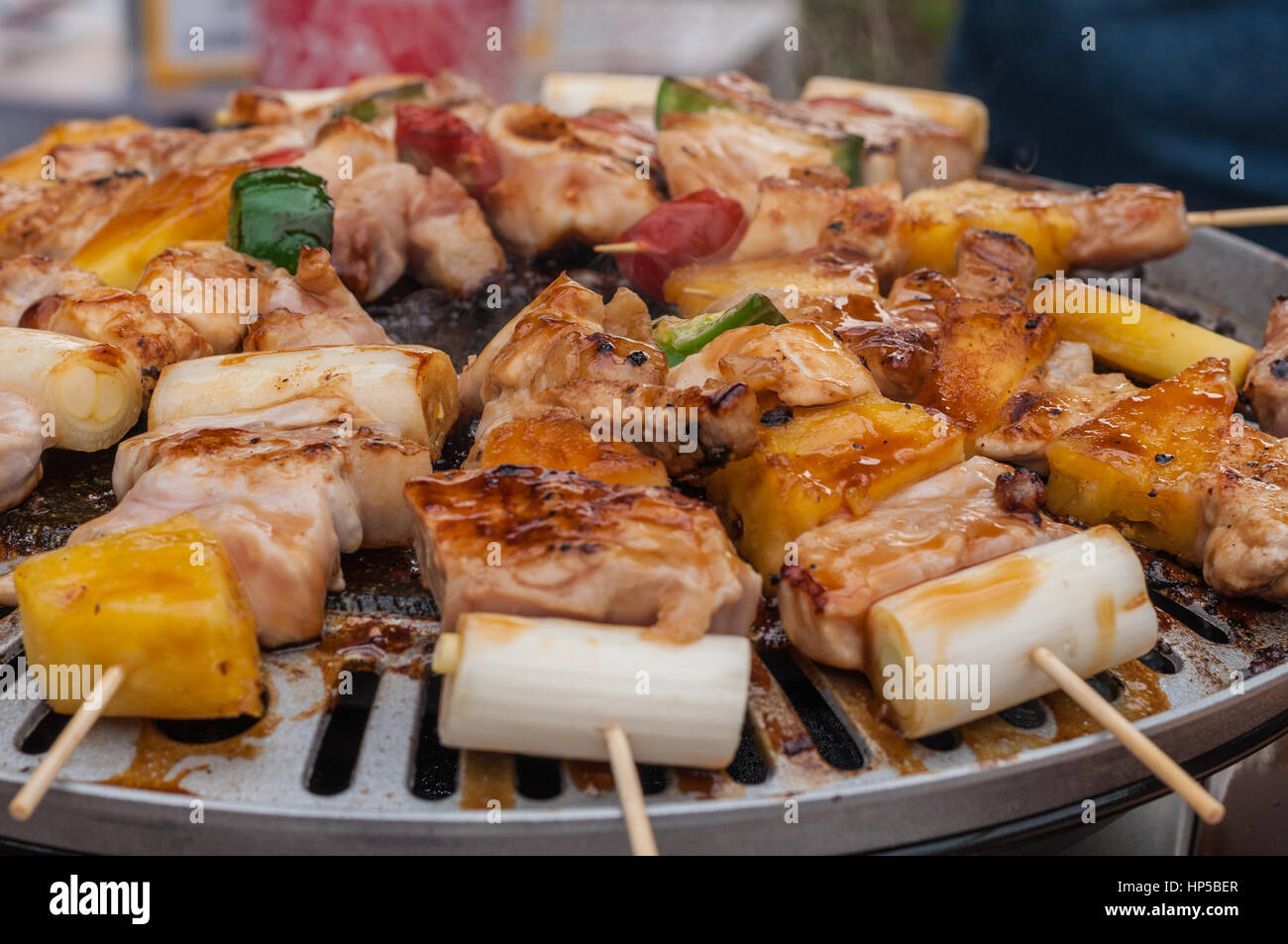 Barbecue am outdoor-grill Stockfoto