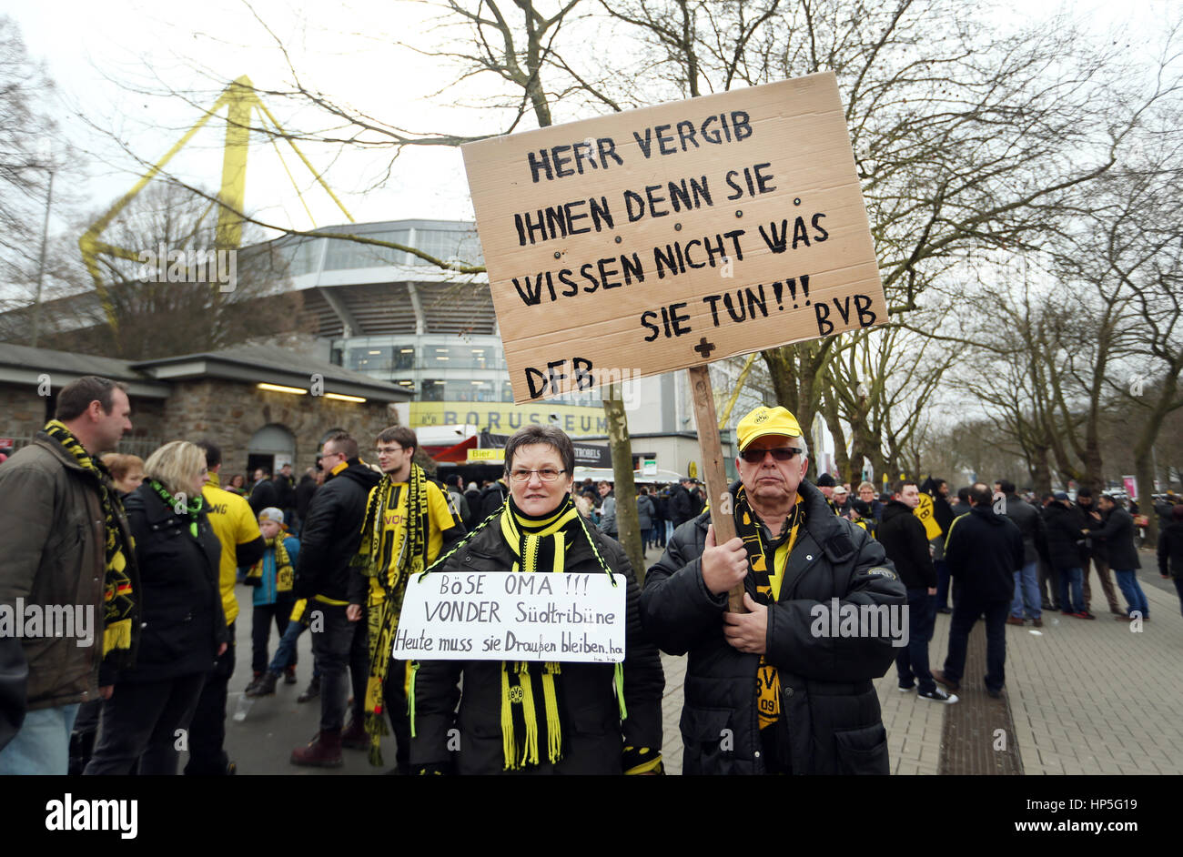 Heim-und Auswärtsspiele online datieren