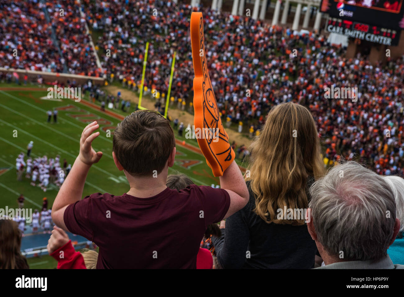 College-Football, Univ. of Virginia Cavaliers Vs Virginia Tech Hokies. Stockfoto