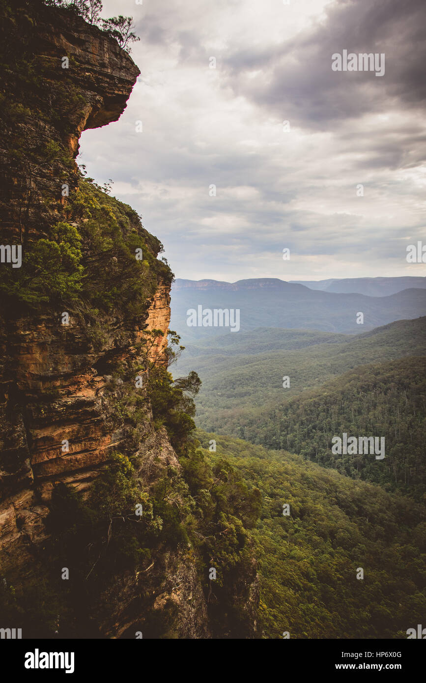 Blue Mountains cliffside Stockfoto