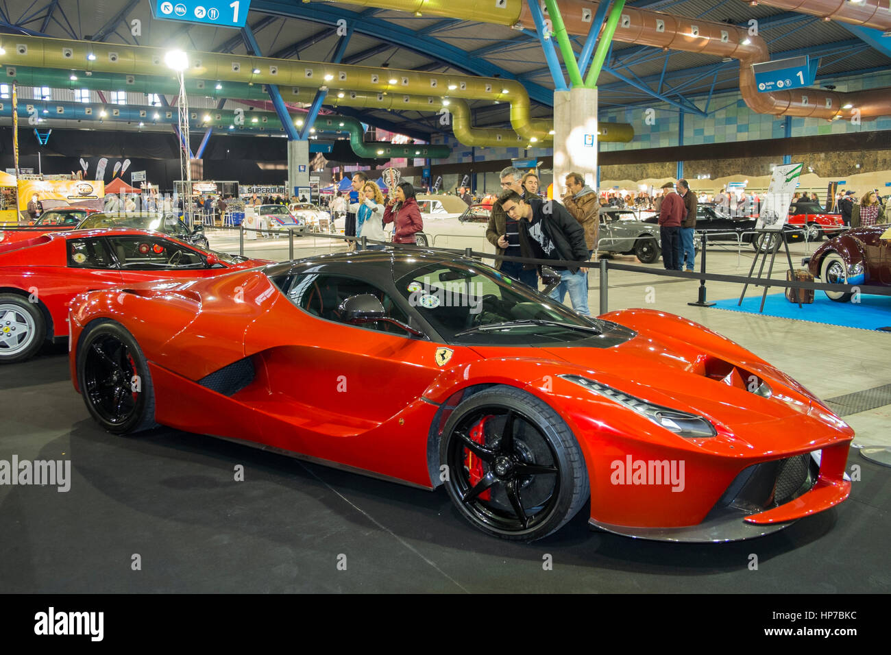 Málaga, Spanien, 21. Januar 2017, Ferrari La Ferrari Oldtimer zeigen Retro Málaga 2017 Stockfoto