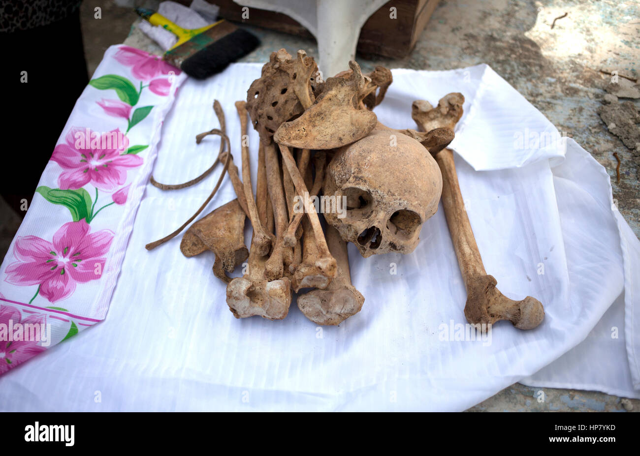 Knochen werden angezeigt in der Maya-Dorf Pomuch, Hecelchakan, Campeche, Yucat‡n pen'nsula, 30. Oktober 2016, im Rahmen des Tages der toten Feier Stockfoto