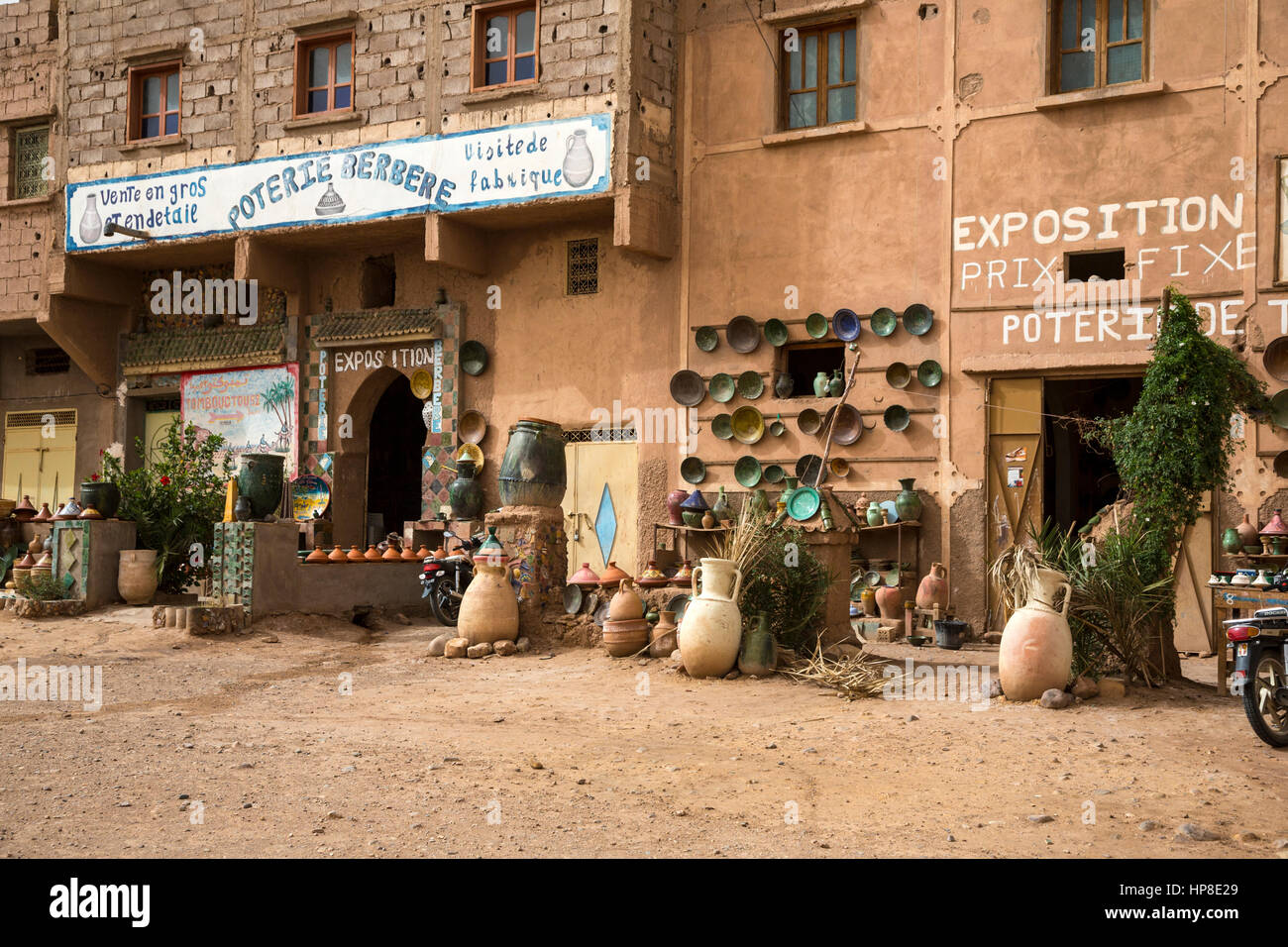 Tamegroute, in der Nähe von Zagora, Marokko.  Töpferei. Stockfoto