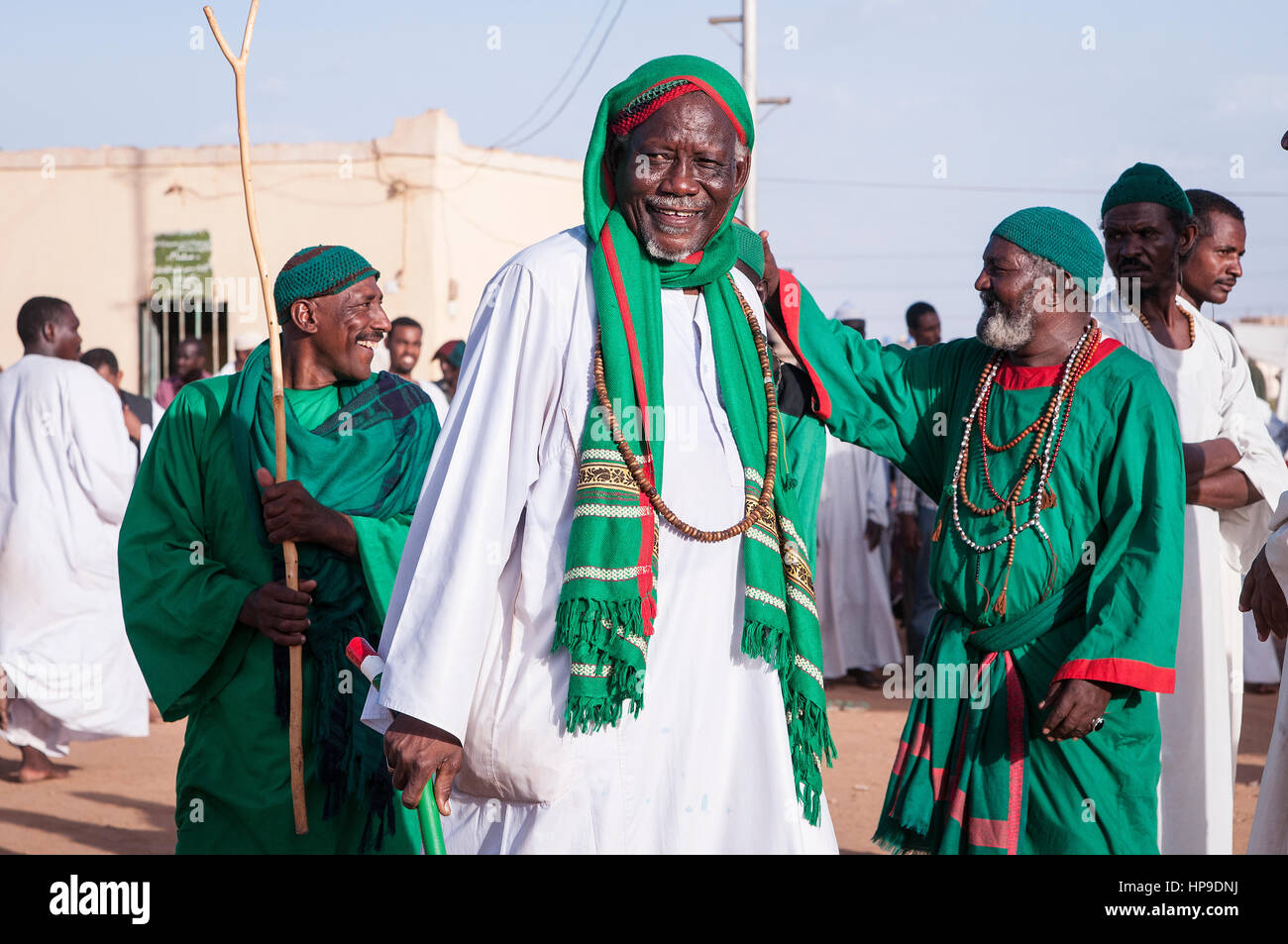 SUDAN, OMDURMAN: Jeden Freitag die Sufis von Omdurman, die andere Hälfte des nördlichen Sudan Hauptstadt Khartum, sammeln für ihre "Dhikr" - singen und tanzen Stockfoto