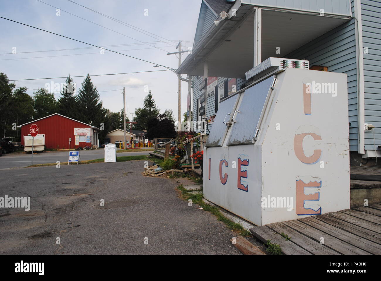 Land-Seite-Convenience-Store Stockfoto