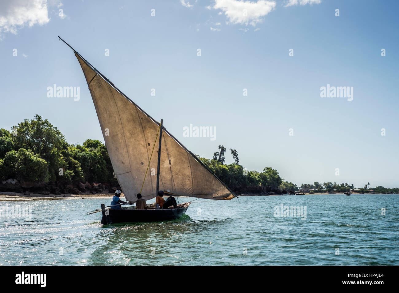 Angelboot/Fischerboot in der Nähe von Tumbatu Insel, Sansibar, Tansania. Stockfoto