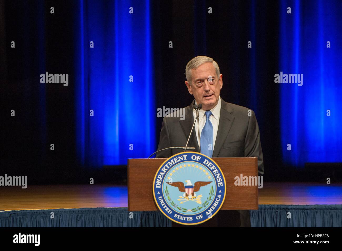 US-Verteidigungsminister James Mattis spricht bei der Dr. Martin Luther King Jr. Einhaltung im Pentagon Auditorium 25. Januar 2017 in Washington, DC. Stockfoto