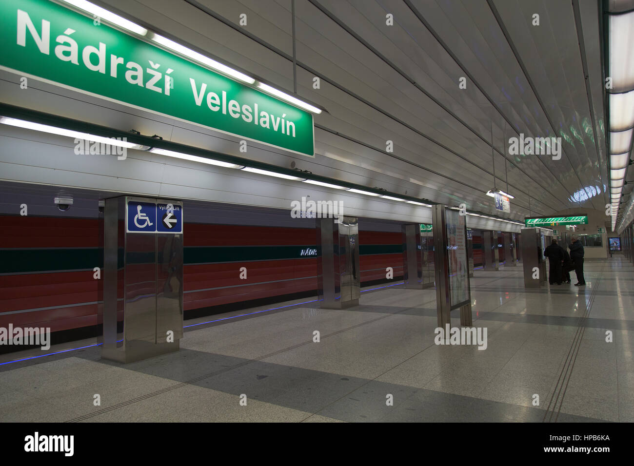 Im Inneren Nadrazi Veleslavin Metro-station in Prag Tschechien Stockfoto