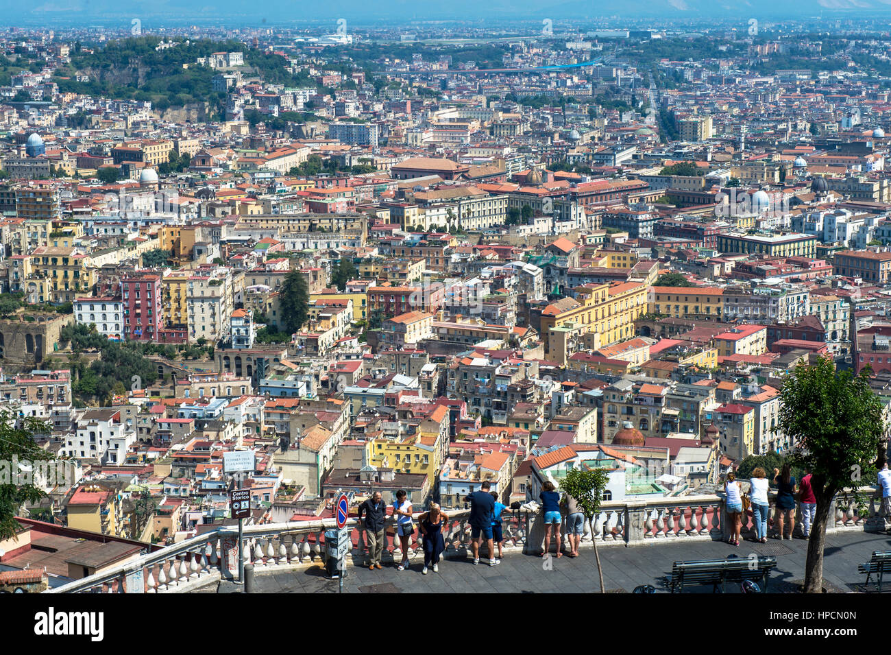Italien, Kampanien, Neapel, Stadtbild von Castel Sant'Elmo Stockfoto