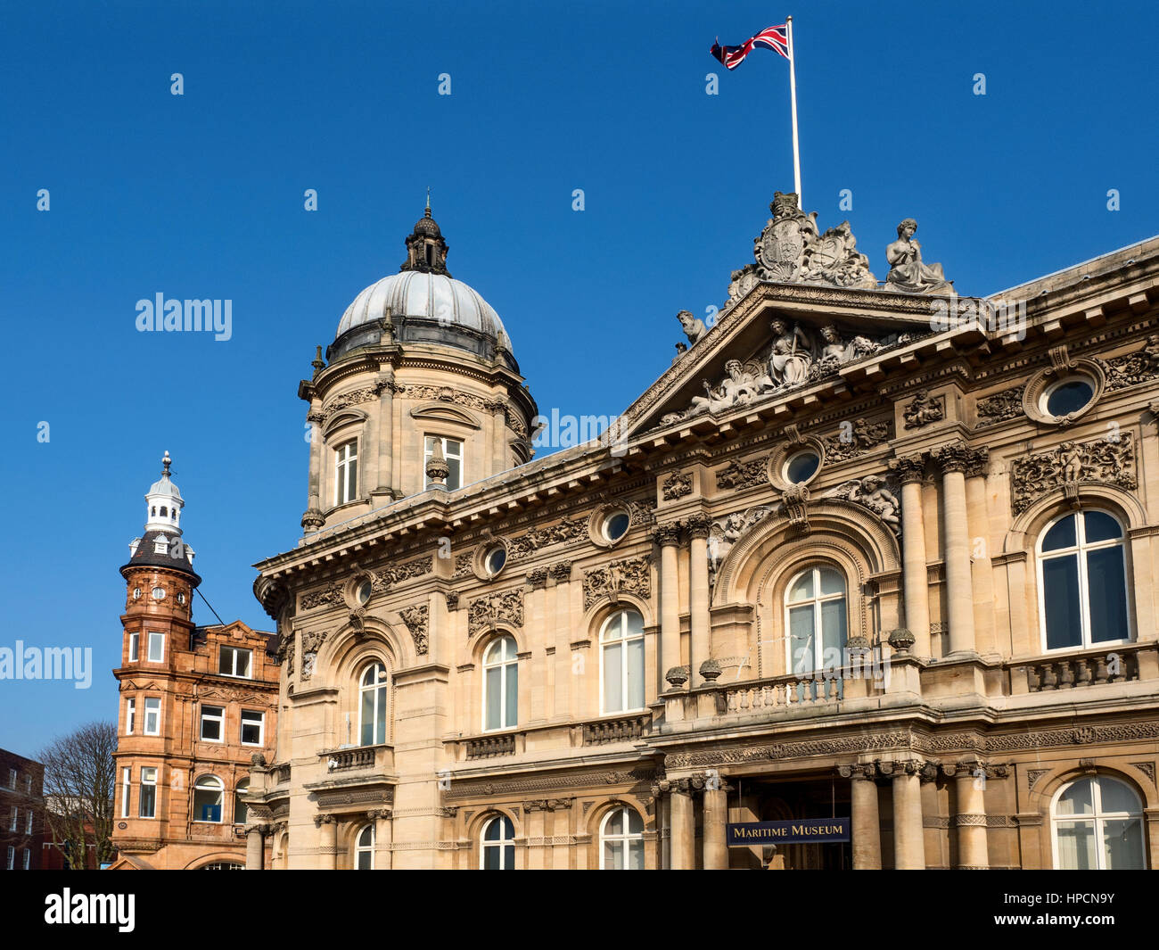 Schifffahrtsmuseum in alten viktorianischen Dock Büros an Queen Victoria Square Rumpf Yorkshire England Stockfoto