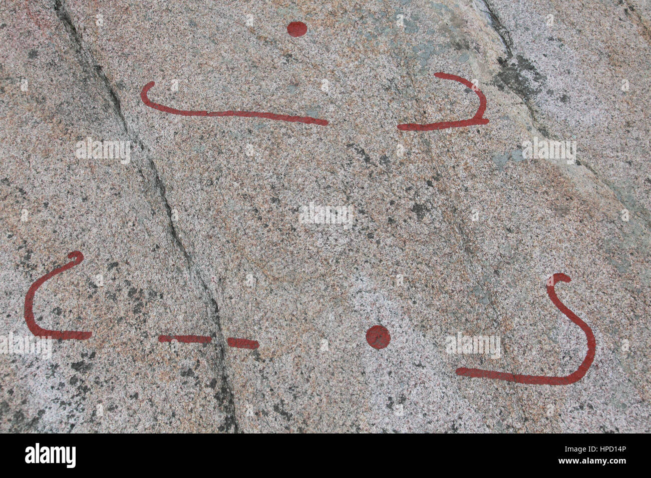 Eine Bronzezeit Felsen (Petroglyphen) bei Madsebakke in der Nähe von Allinge auf der Ostseeinsel Bornholm, Dänemark Stockfoto