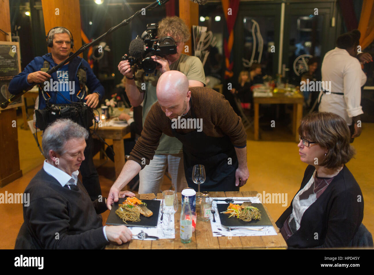 Jens Eberl entdeckt Holland, (deutsche) WDR TV-Moderatorin Stockfoto