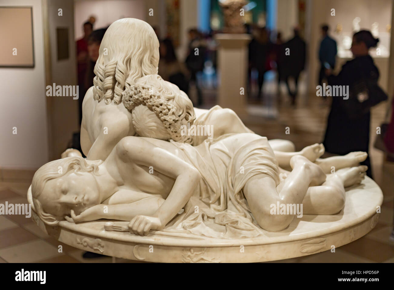 Im metropolitan Museum, New York, New York - 3. Januar 2017. Mädchen-Statue im Museum. Stockfoto