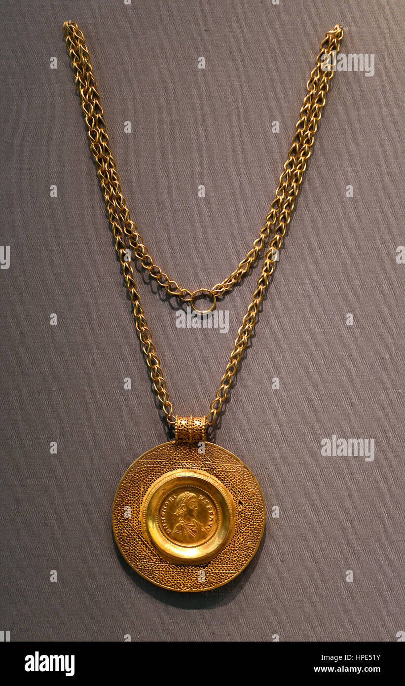 Späten Antikschmuck aus ägyptischen Assiut, Ägypten (Gold, Ring, Armband, Halskette,) 3. bis 6. Jahrhundert n. Chr. Stockfoto