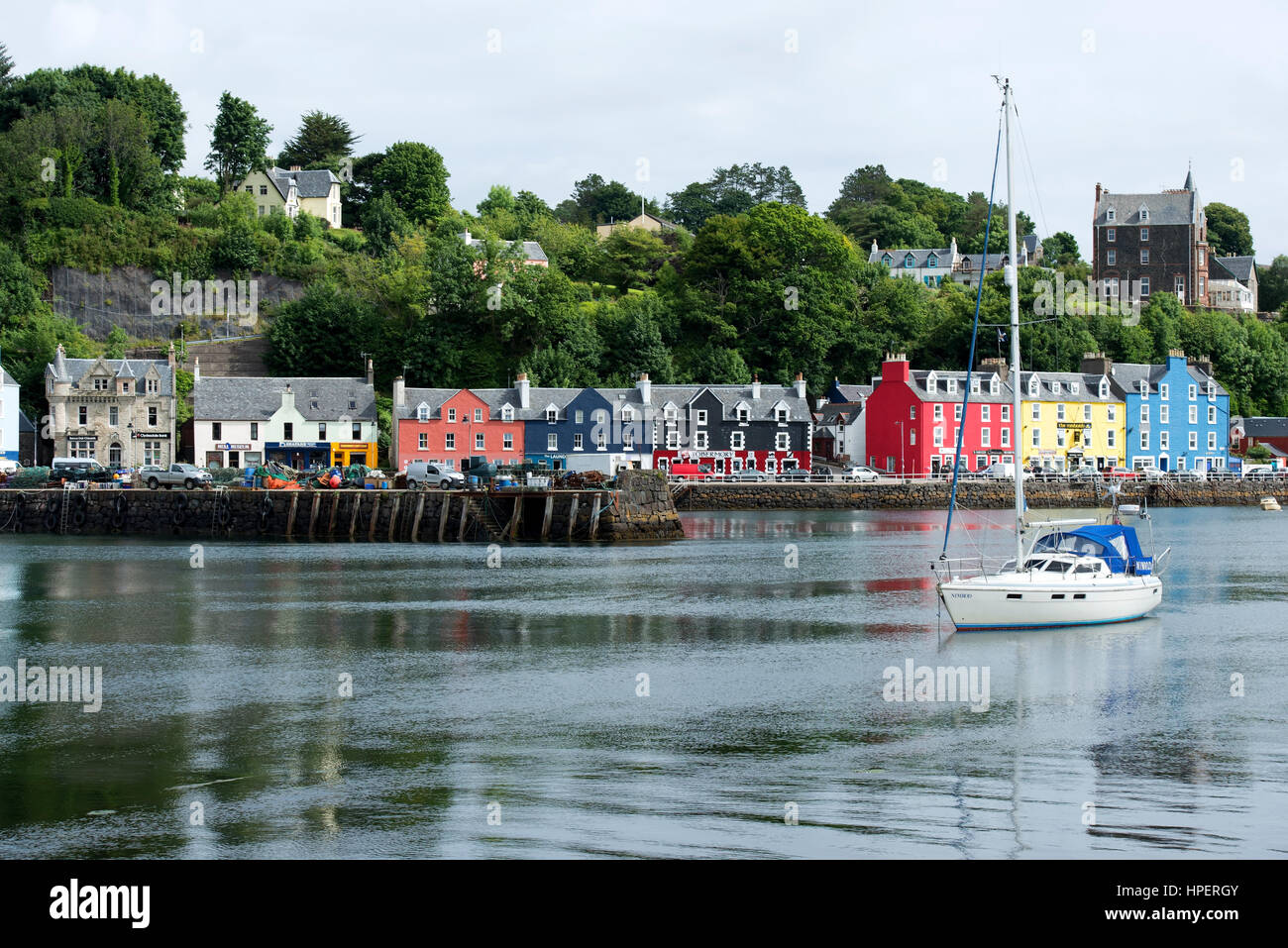 Tobermory Isle of Mull, herrlichen bunten Hafen an der Westküste Schottlands, Inspiration für die Kinder-TV-Serie Balamory Stockfoto