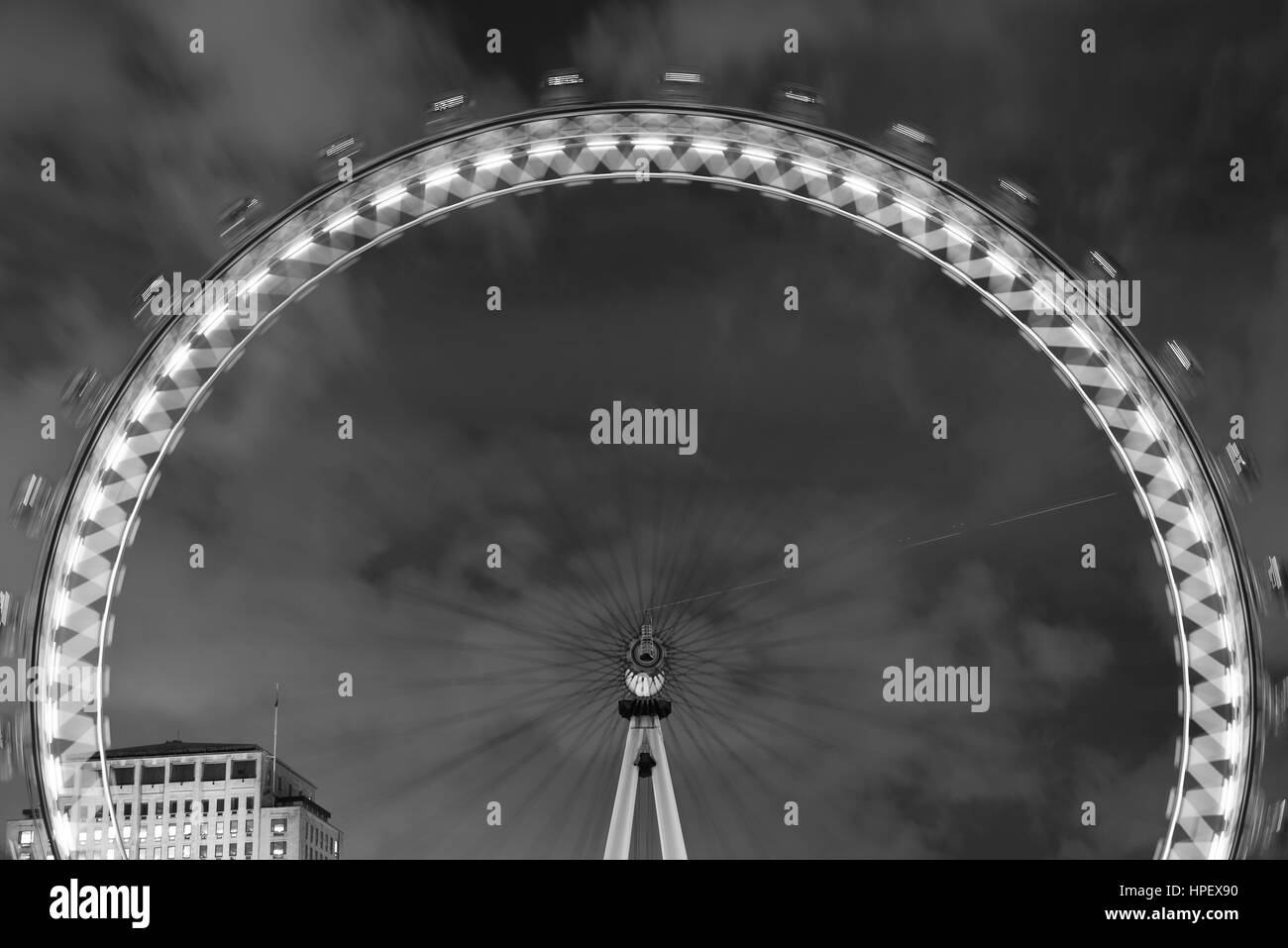 Riesenrad London Eye bei Nacht Stockfoto
