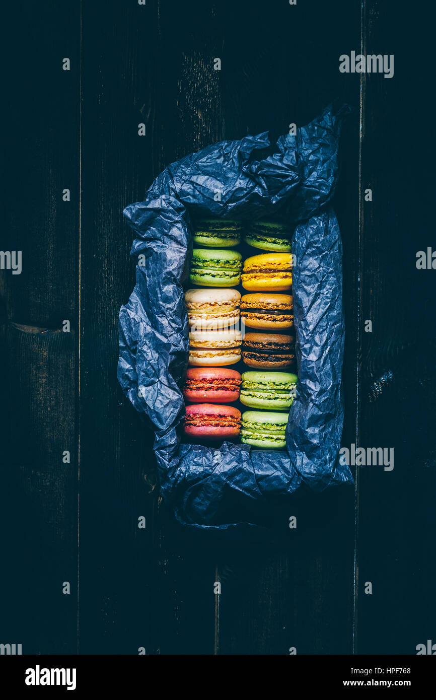 Verschiedene bunte Macarons Stockfoto