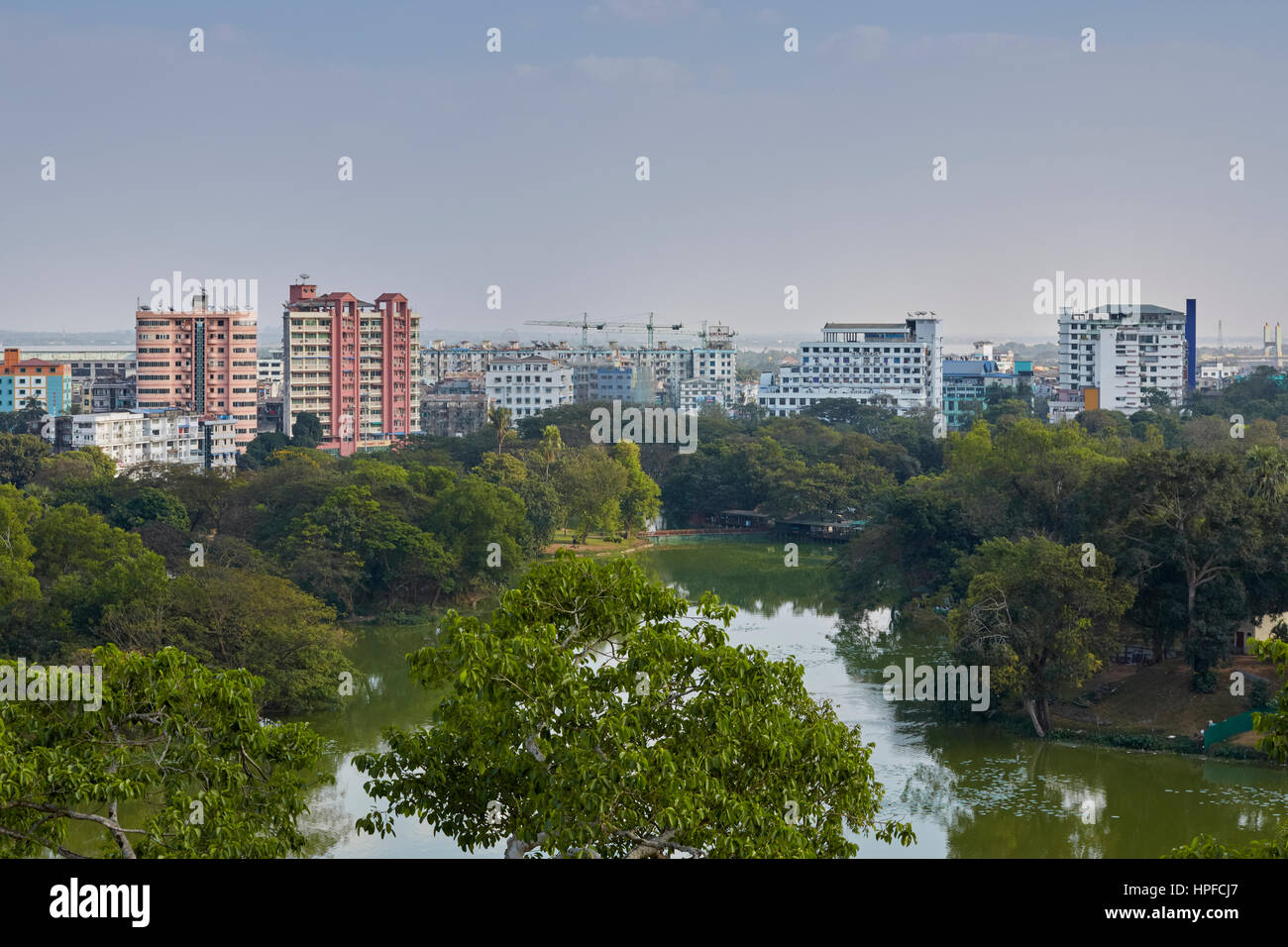 Luftaufnahme des Kandawgyi See, Bogyoke, Yangon, Myanmar Stockfoto