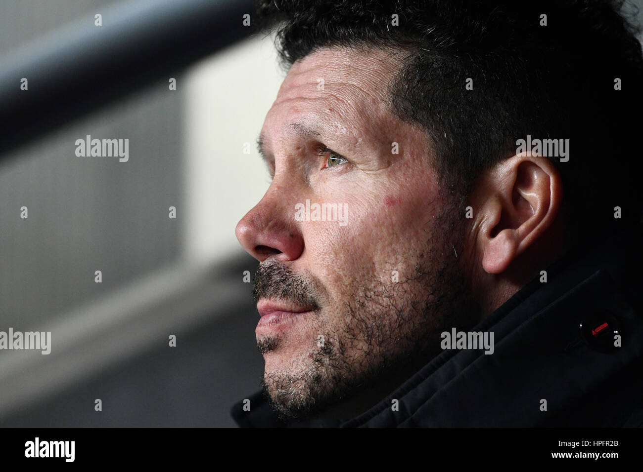 BayArena Leverkusen, Deutschland. 21. Februar 2017. UEFA Champions League Saison 2016/17 Runden von sechzehn Hinspiel, Bayer 04 Leverkusen gegen Atletico Madrid---Diego Simone (Atletico) Credit: Kolvenbach/Alamy Live-Nachrichten Stockfoto