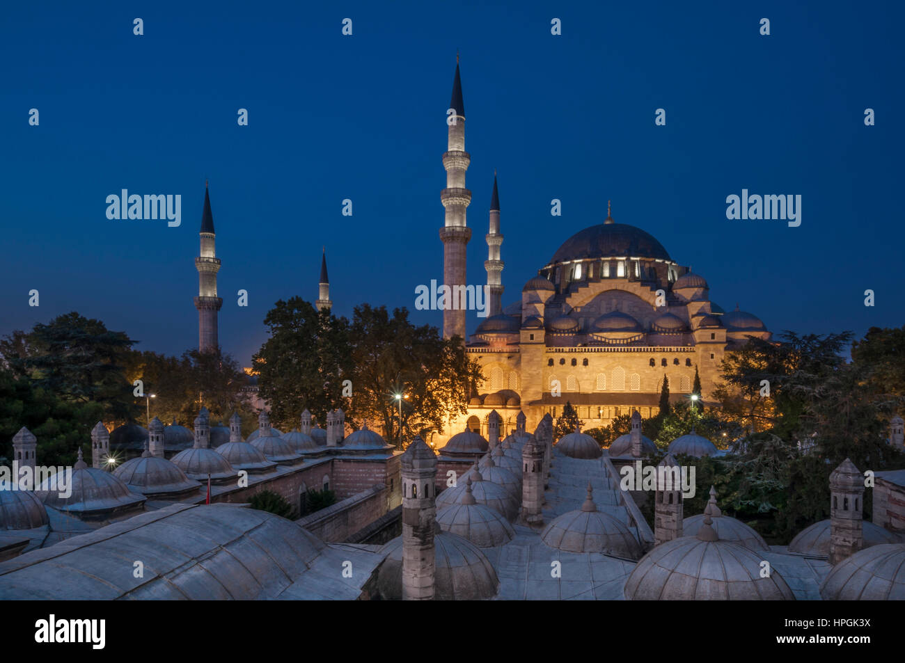 Die Süleymaniye-Moschee in der Abenddämmerung, Istanbul, Türkei Stockfoto