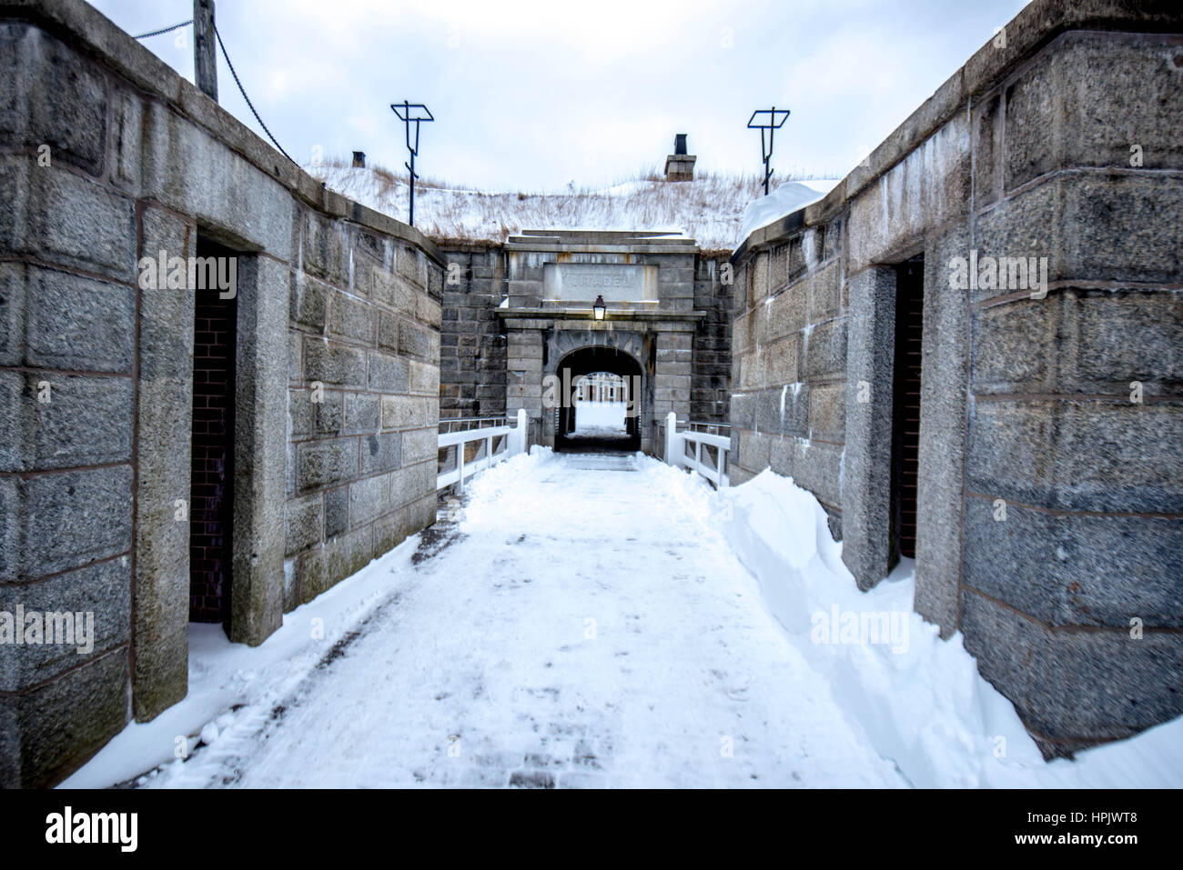 Halifax Stadtzentrum von alten historischen Burg Festung Wand und Tür Eingang Zitadelle Grenzstein in Nova Scotia Winterschnee Stockfoto